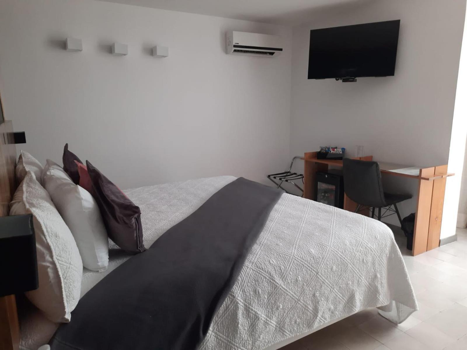 Hotel CLARUM 101 Zapopan Buitenkant foto